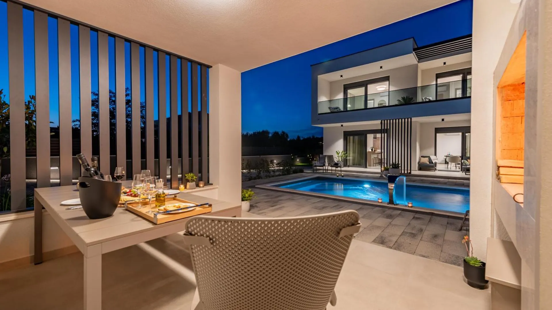 Modern 4Br Private Villa - Pool, Jacuzzi, Gaming Room Bibinje Croatia