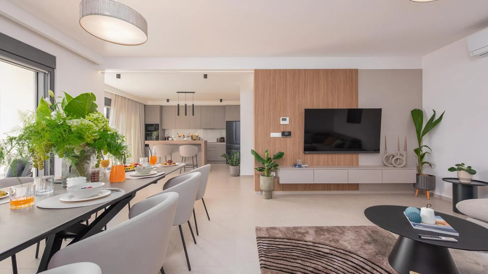 Modern 4Br Private Villa - Pool, Jacuzzi, Gaming Room Bibinje