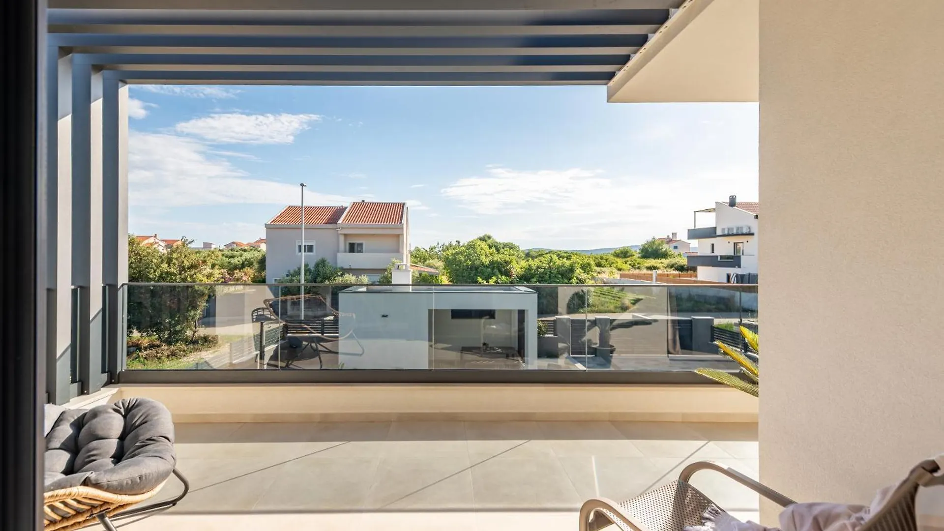 Modern 4Br Private Villa - Pool, Jacuzzi, Gaming Room Bibinje 0*,  Kroatien