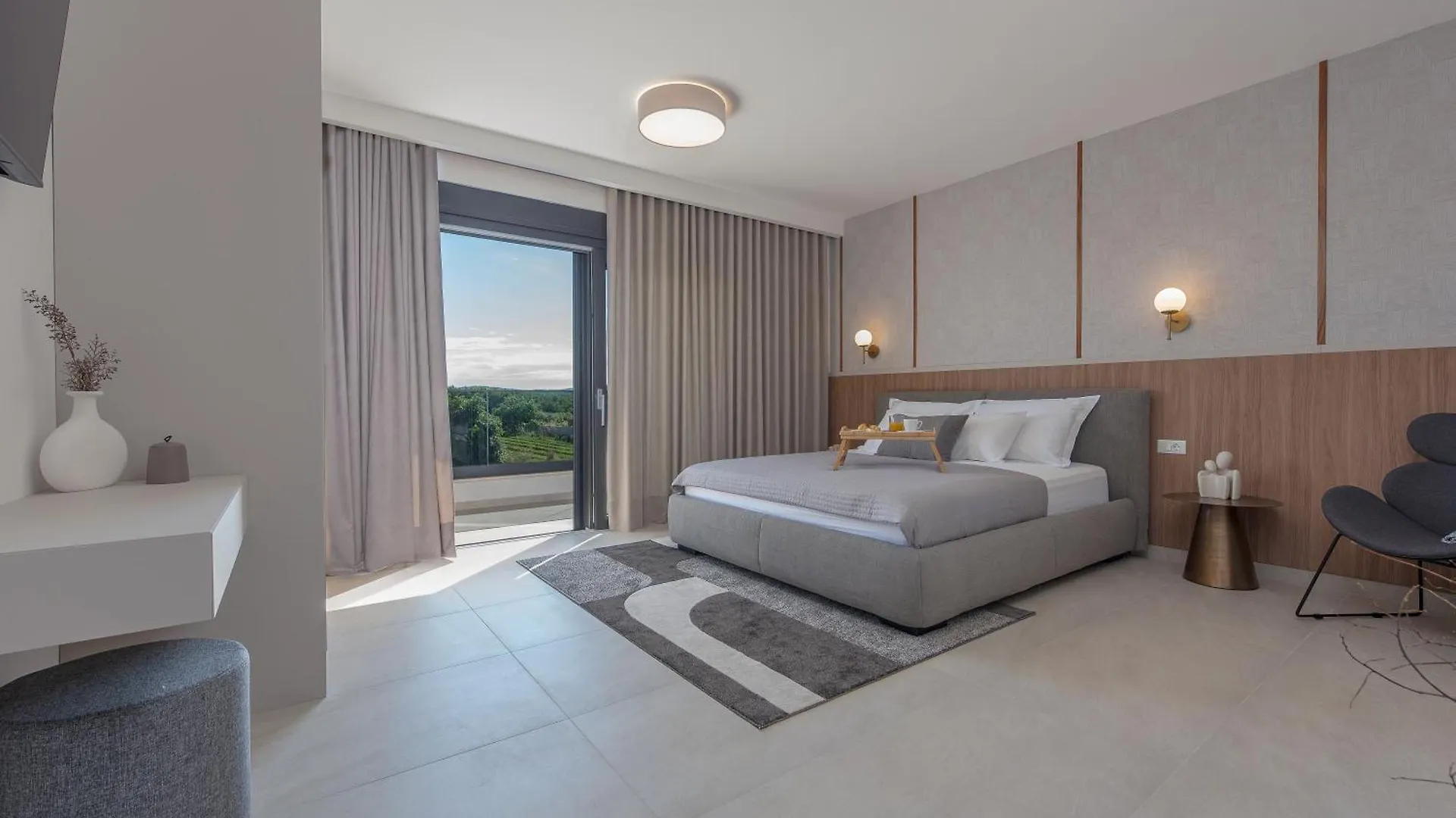 Modern 4Br Private Villa - Pool, Jacuzzi, Gaming Room Bibinje