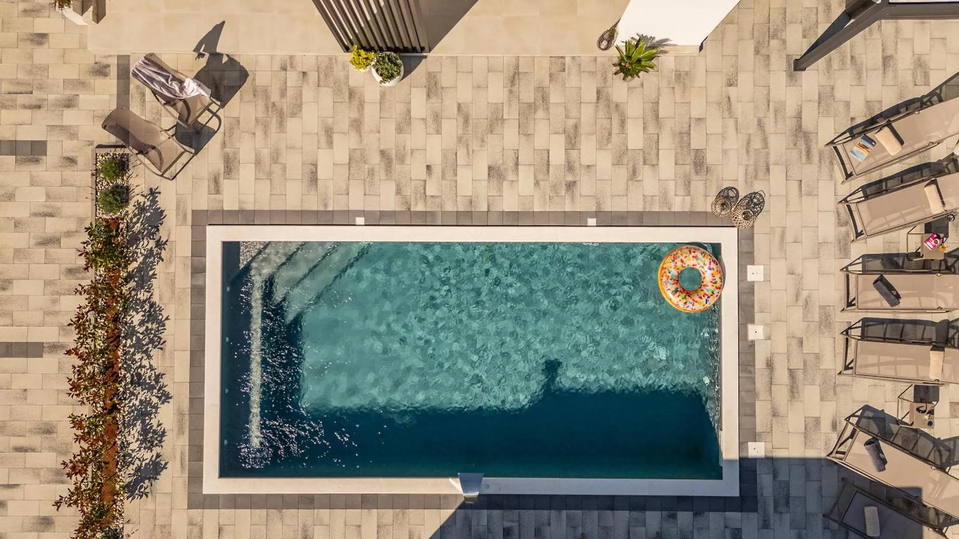 Modern 4Br Private Villa - Pool, Jacuzzi, Gaming Room Bibinje 0*,  Kroatien